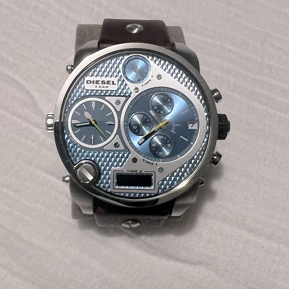 Diesel watch. Very large face. Leather strap.